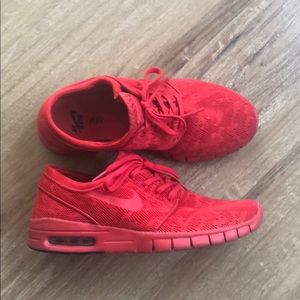 Red Nike Shoes
